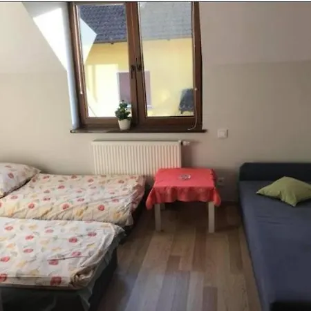 Nad Barycza, W Dolinie Baryczy Oda ve Kahvaltı Radziadz